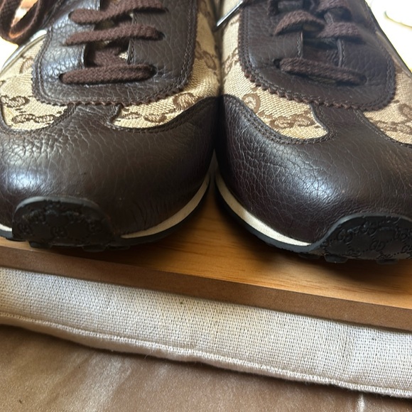 Gucci Unisex Brown and Black Sneakers Men’s size 8 / Women’s size 10 - Picture 10 of 17